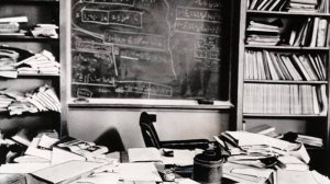 Einsteins-desk-hours-after-his-death